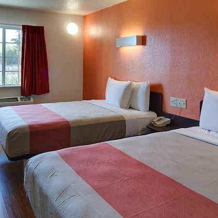 Motel 6-Mount Pleasant, Tx Eksteriør bilde
