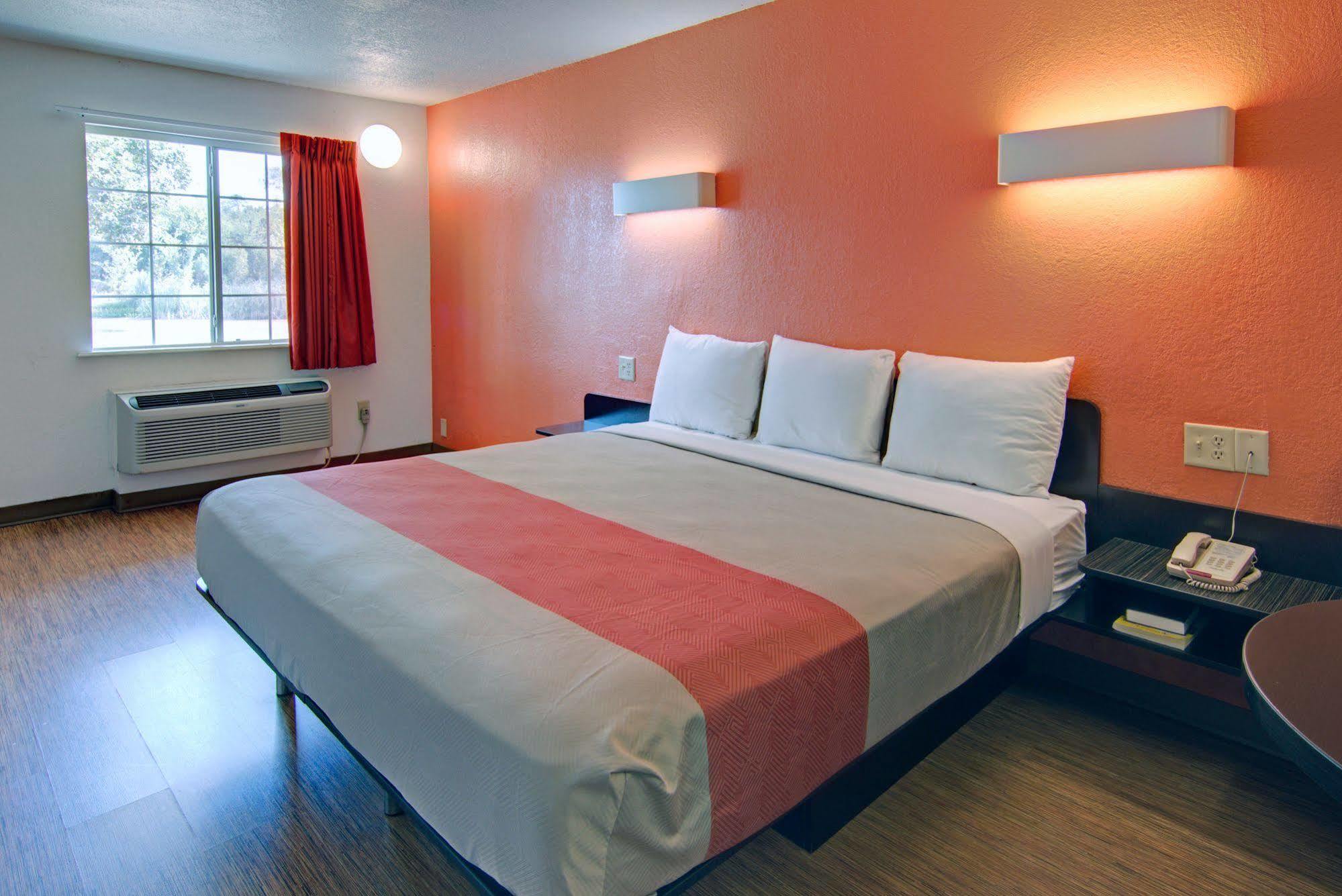 Motel 6-Mount Pleasant, Tx Eksteriør bilde