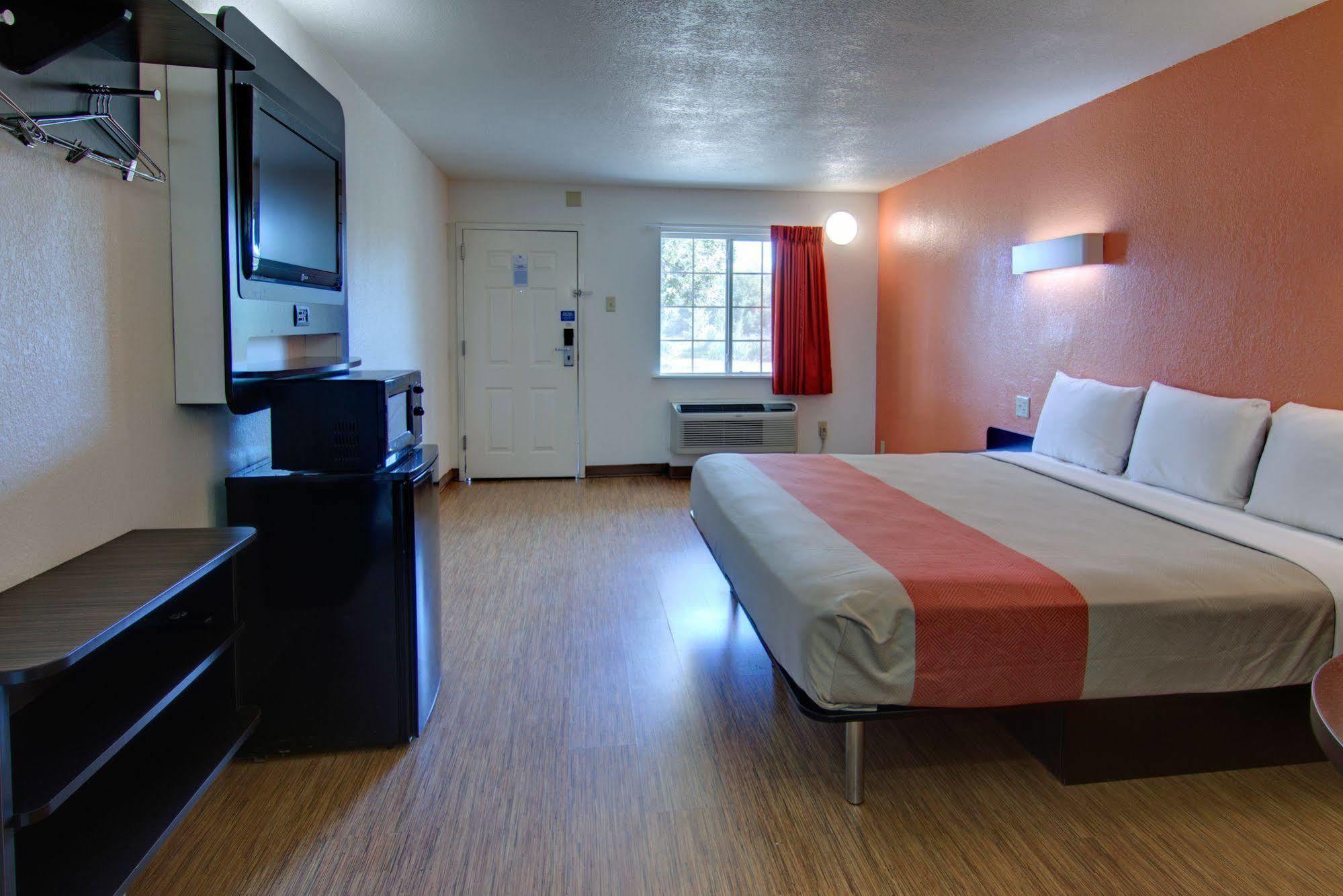 Motel 6-Mount Pleasant, Tx Eksteriør bilde