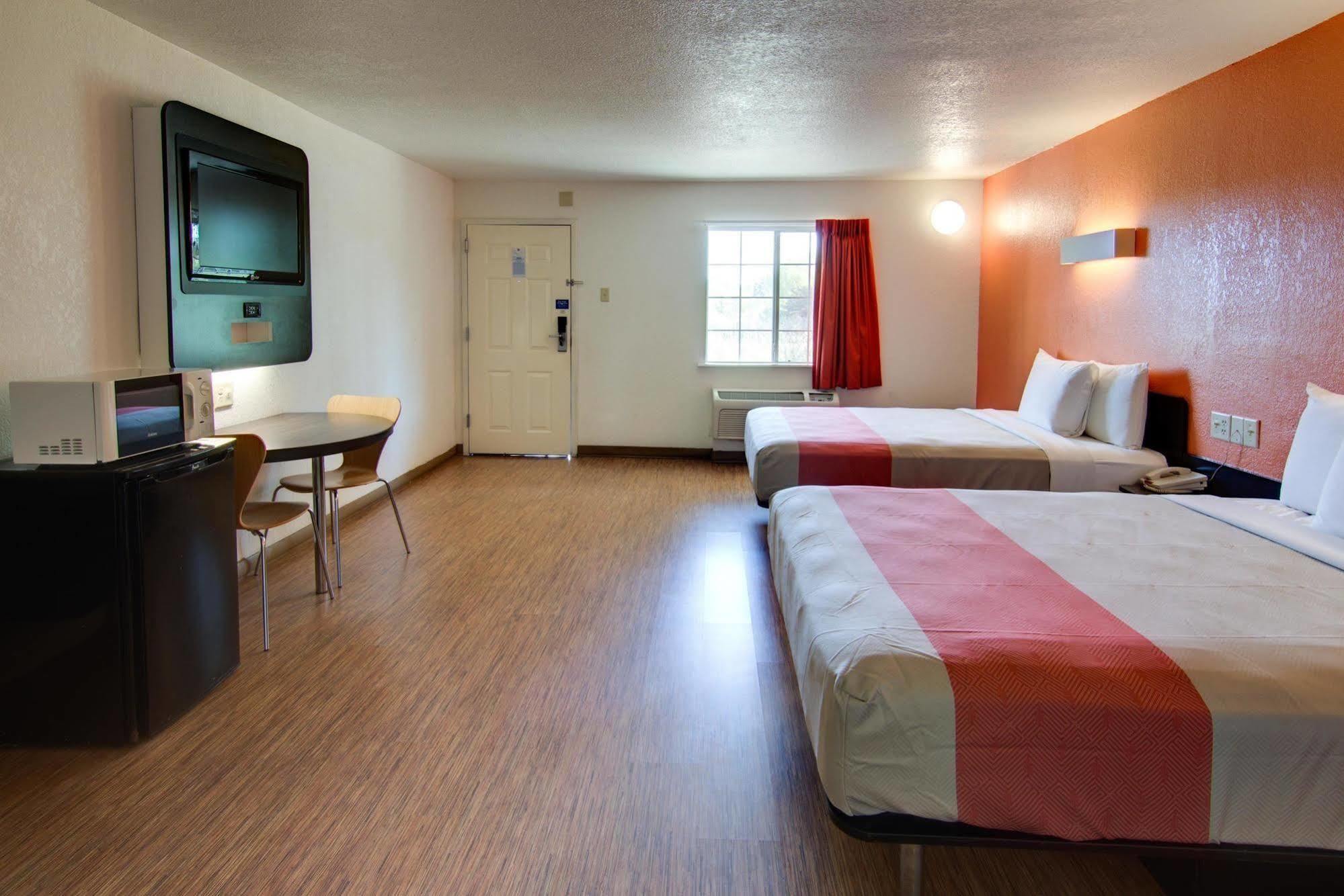 Motel 6-Mount Pleasant, Tx Eksteriør bilde